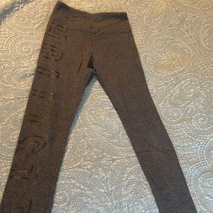 Hollister leggings